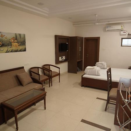 Narmada Vatika Otel Jabalpur Dış mekan fotoğraf