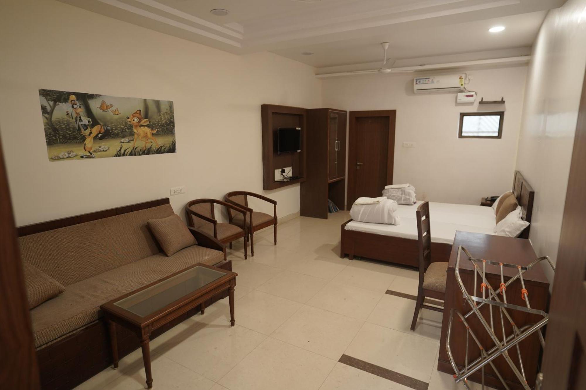 Narmada Vatika Otel Jabalpur Dış mekan fotoğraf