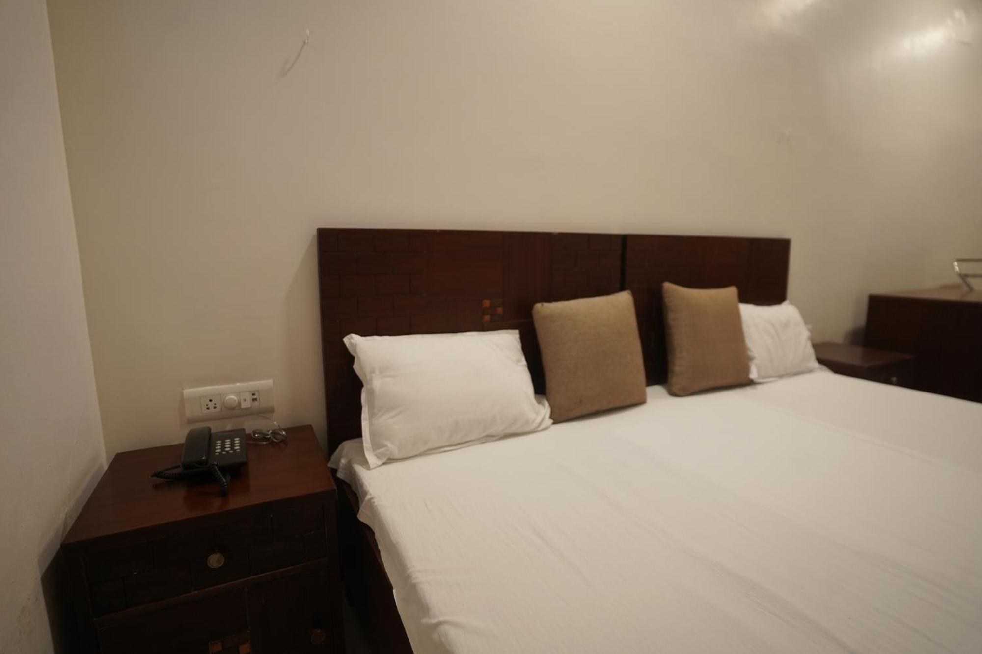 Narmada Vatika Otel Jabalpur Dış mekan fotoğraf